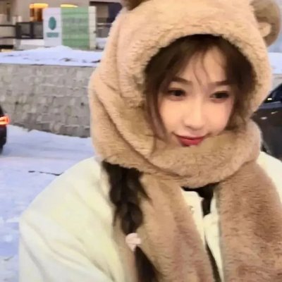 燕子与鹦鹉